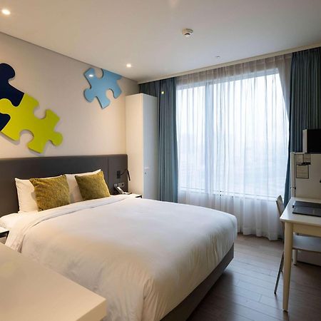 Ibis Styles Ambassador Seoul Yongsan Hotel Exterior photo